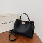 Large Capacity Simple Stylish Good Texture Commuter Messenger Bag